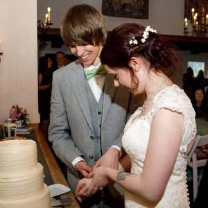 Meet your Posher, Taylor